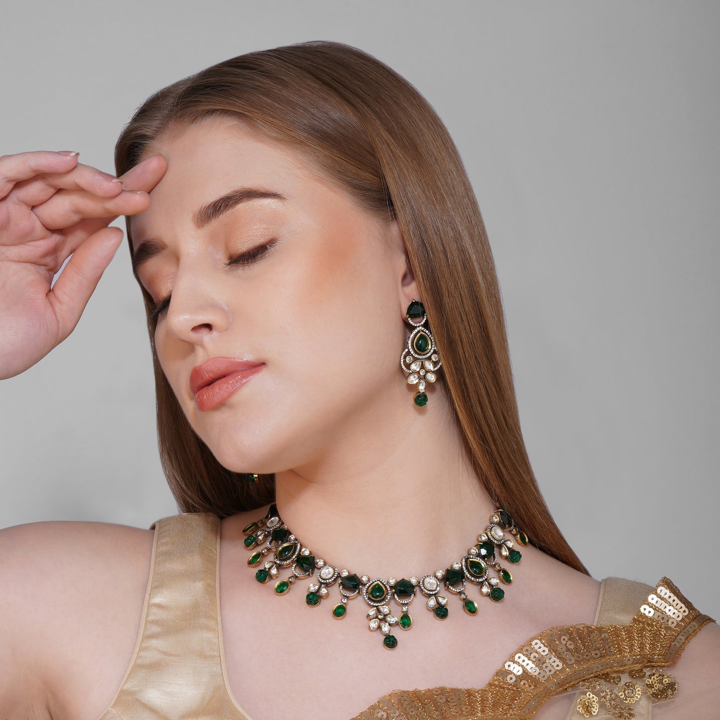 Emerald Blooms Mehendi Ensemble Necklace Close Up | Indian Jewellery | Saajo