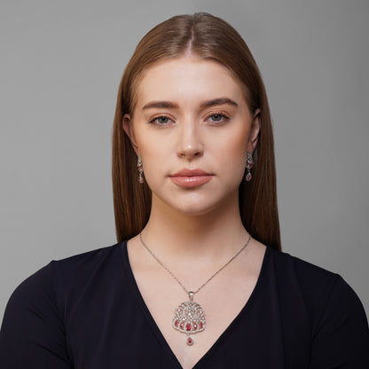 Crimson Serenity Heritage Necklace Detail Shot | Traditional Jewellery | Saajo