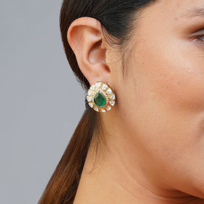 Emerald Enchantment Green Kundan Stud Earrings | Premium Indian Jewellery | Saajo