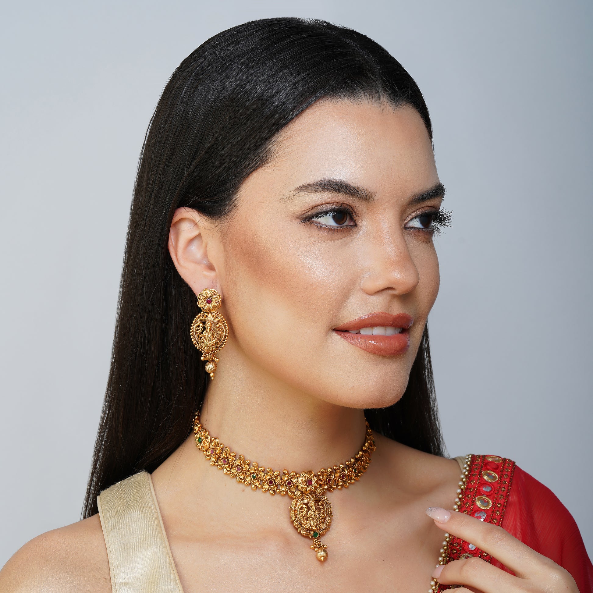 Luminous Ganesha Foliage Grandeur Choker Necklace Set Styled Look | Indian Jewellery | Saajo