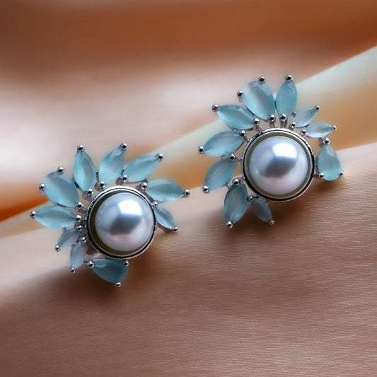 Hypnotic Glance Stud Earrings | Premium Indian Jewellery | Saajo