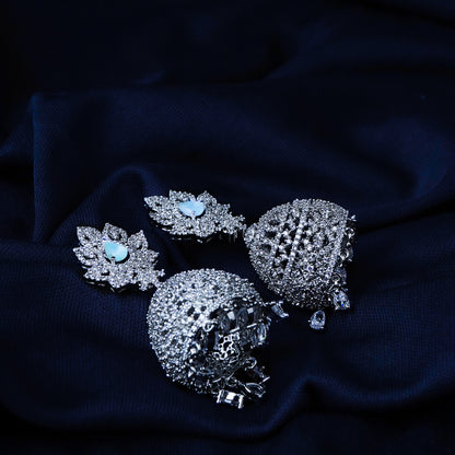 Mehendi Shimmer Jhumka Earrings Detail Shot | Traditional Jewellery | Saajo