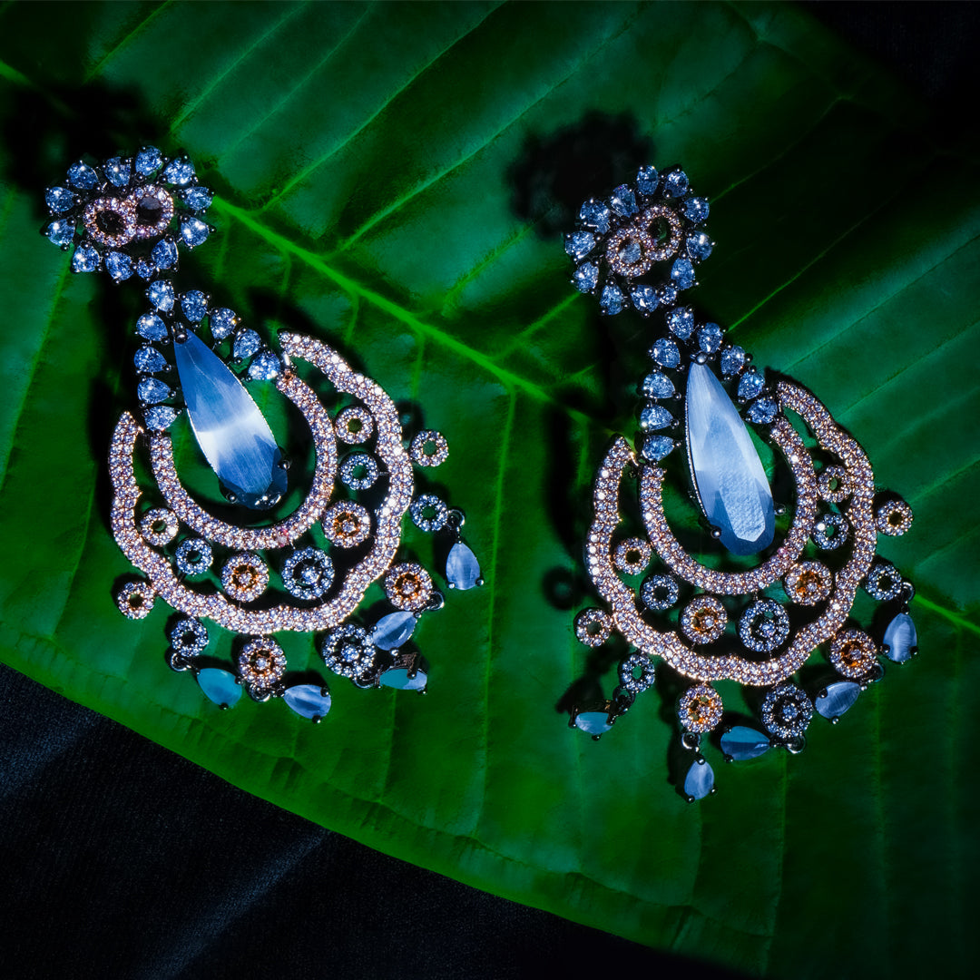 Arabian Princess Dangler Earrings Detail Shot | Traditional Jewellery | Saajo