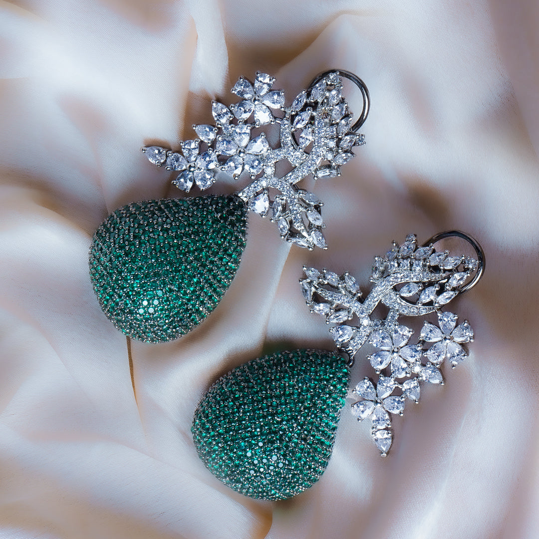 Conscious Queen Green CZ Drop Earrings Styled Look | Indian Jewellery | Saajo
