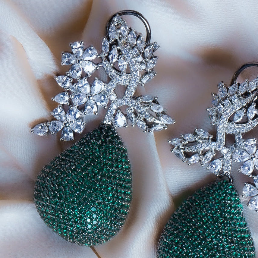 Conscious Queen Green CZ Drop Earrings Detail Shot | Traditional Jewellery | Saajo