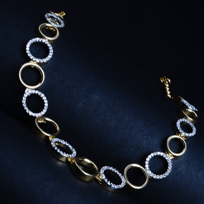 Captivating Crescendo Silver & Gold American Diamond Necklace Set Detail Shot | Traditional Jewellery | Saajo