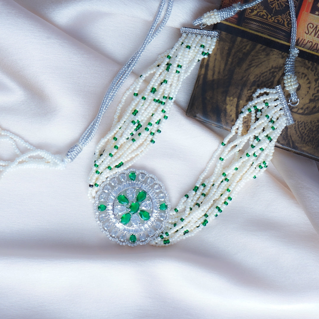 Seraphic Serenity Choker Green Kundan Necklace Set Close Up | Indian Jewellery | Saajo