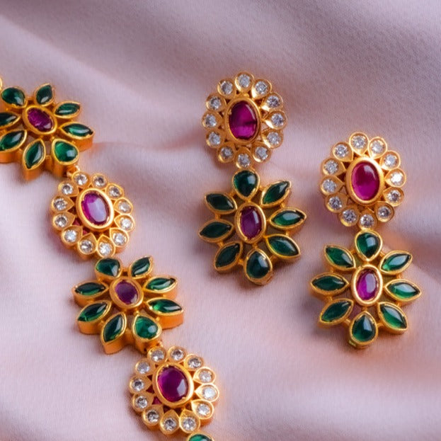 Whimsy of Devi Choker Kundan Necklace Set Styled Look | Indian Jewellery | Saajo