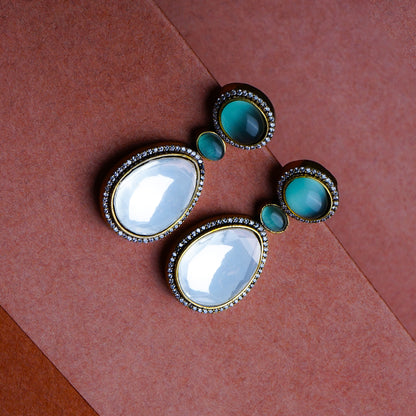 Moonlit Meadow Sage Green Kundan Dangler Earrings Detail Shot | Traditional Jewellery | Saajo